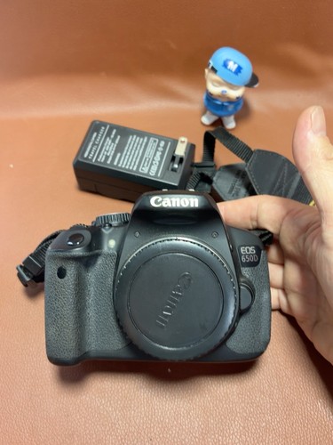 Used canon eos 650d - used, good