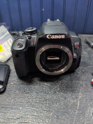 Canon eos rebel t4i - /, 650d