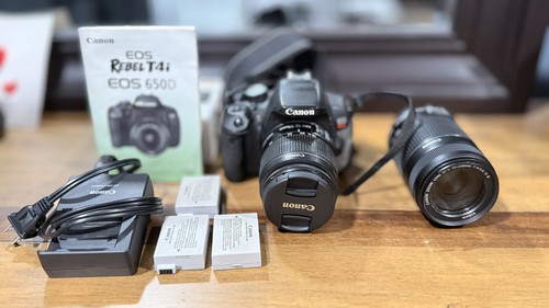 Canon eos rebel - t4,